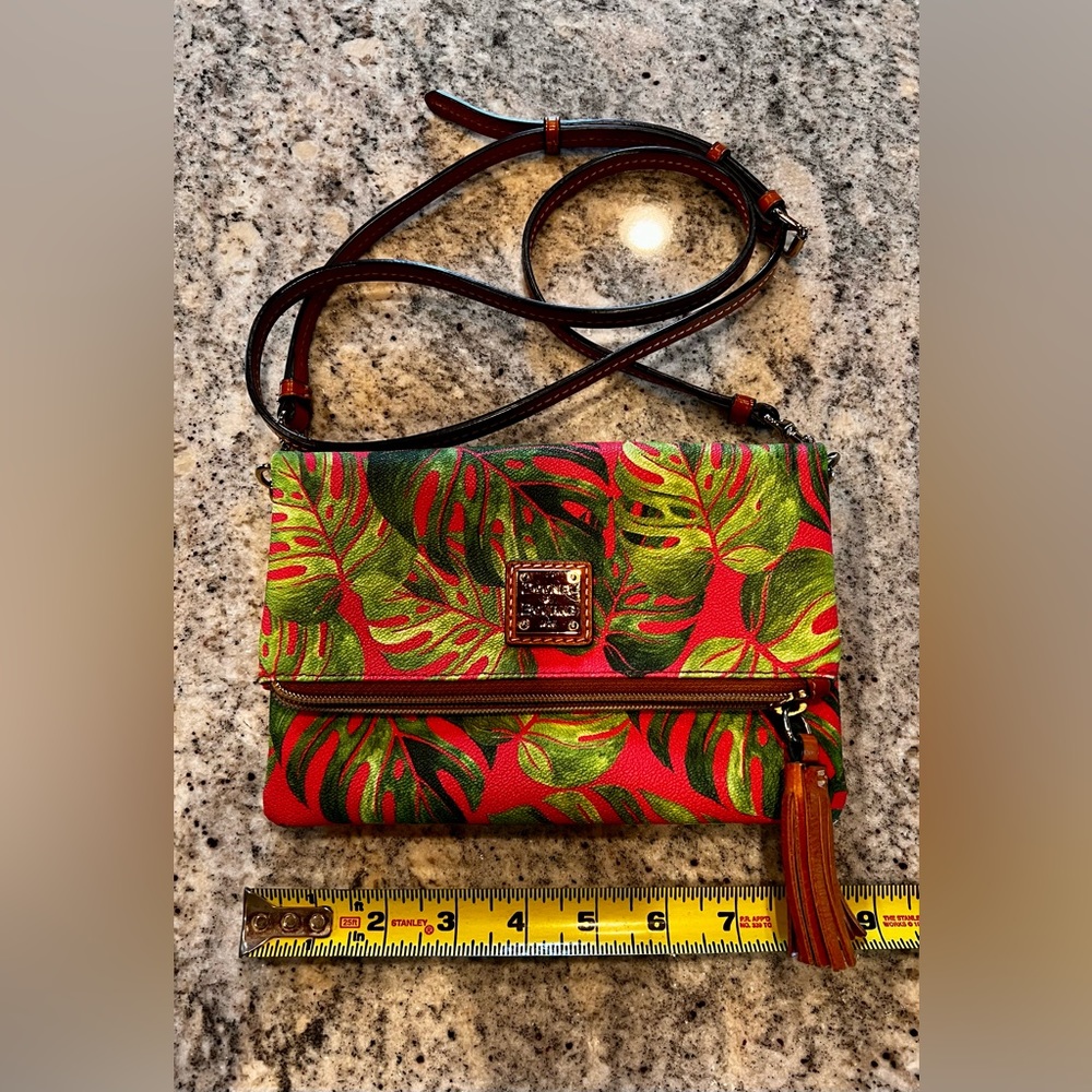 DOONEY & BOURKE tropical crossbody purse.